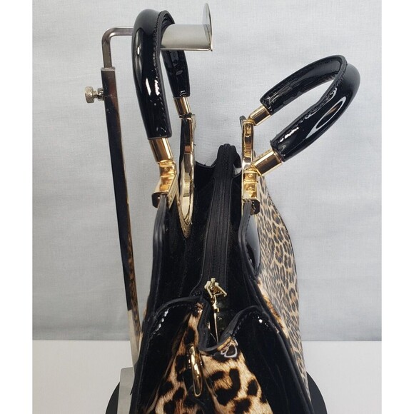 La Terre Fashion Limited Leopard Print Vega Leather Crossbody Hand Bag NWT - Picture 10 of 16